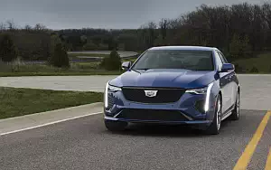   Cadillac CT4-V - 2019