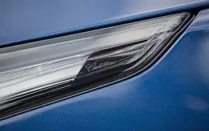   Cadillac CT4-V - 2019