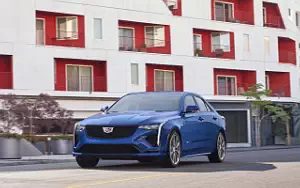   Cadillac CT4-V - 2021