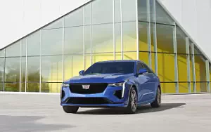   Cadillac CT4-V - 2021