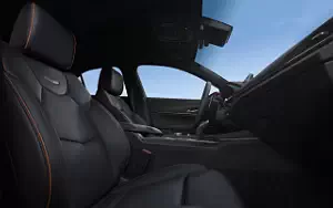   Cadillac CT4-V - 2021