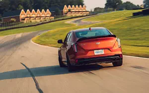   Cadillac CT4-V Blackwing - 2022