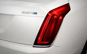   Cadillac CT6 Plug-In Hybrid - 2016