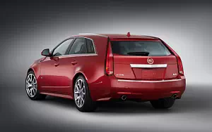   Cadillac CTS-V Sport Wagon - 2014