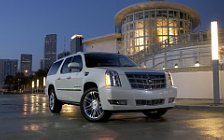   Cadillac Escalade Platinum - 2011