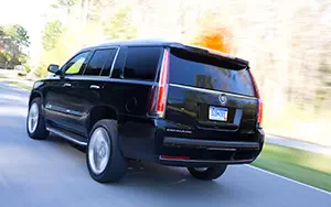   Cadillac Escalade - 2014