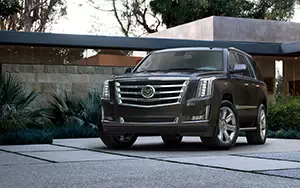   Cadillac Escalade - 2014