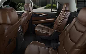   Cadillac Escalade - 2014