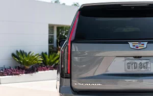   Cadillac Escalade 600 Platinum Sport - 2021