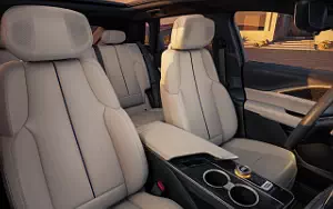   Cadillac Lyriq Luxury - 2023