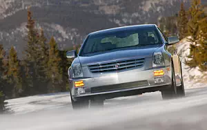  Cadillac STS - 2005