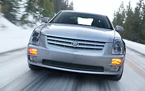   Cadillac STS - 2005