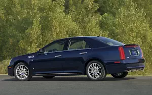   Cadillac STS - 2008
