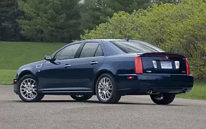   Cadillac STS - 2008