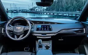   Cadillac XT4 Sport - 2018