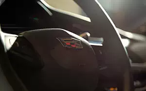  Cadillac XT4 Sport - 2018