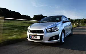   Chevrolet Aveo Sedan - 2011