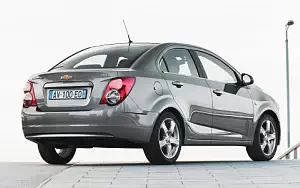   Chevrolet Aveo Sedan - 2011