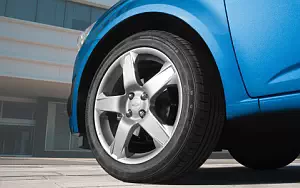   Chevrolet Aveo - 2011