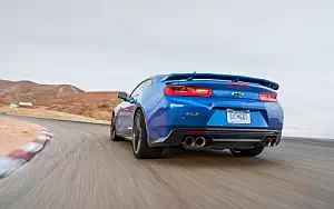   Chevrolet Camaro ZL1 - 2016