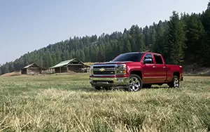   Chevrolet Silverado LTZ Crew Cab - 2013