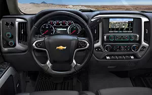   Chevrolet Silverado LTZ Crew Cab - 2013