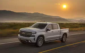   Chevrolet Silverado High Country Crew Cab - 2018