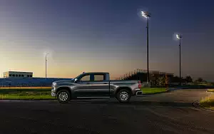   Chevrolet Silverado LT Crew Cab - 2018