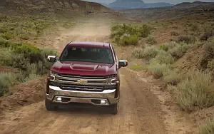   Chevrolet Silverado LTZ Z71 Crew Cab - 2018