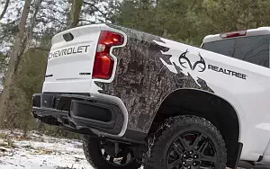   Chevrolet Silverado Realtree Edition Crew Cab - 2020