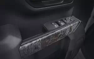   Chevrolet Silverado Realtree Edition Crew Cab - 2020