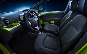   Chevrolet Spark - 2013