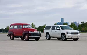   Chevrolet Suburban - 1951