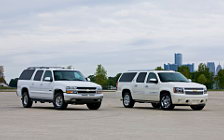   Chevrolet Suburban - 2002