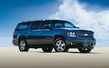   Chevrolet Suburban - 2009