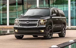   Chevrolet Suburban Midnight - 2017