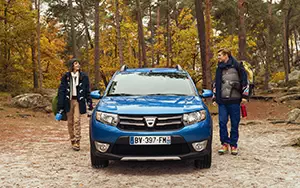   Dacia Sandero Stepway - 2012