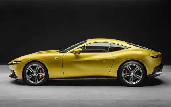 ���� ���������� Ferrari Amalfi (Giallo Montecarlo) - 2025