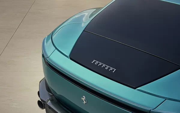 ���� ���������� Ferrari Amalfi (Verde Costiera) - 2025