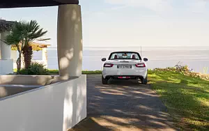   Fiat 124 Spider - 2016
