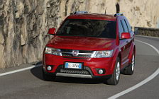   Fiat Freemont AWD - 2012