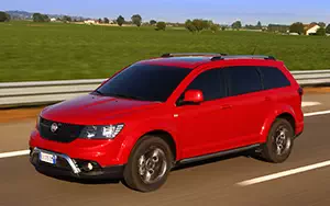   Fiat Freemont Cross - 2014