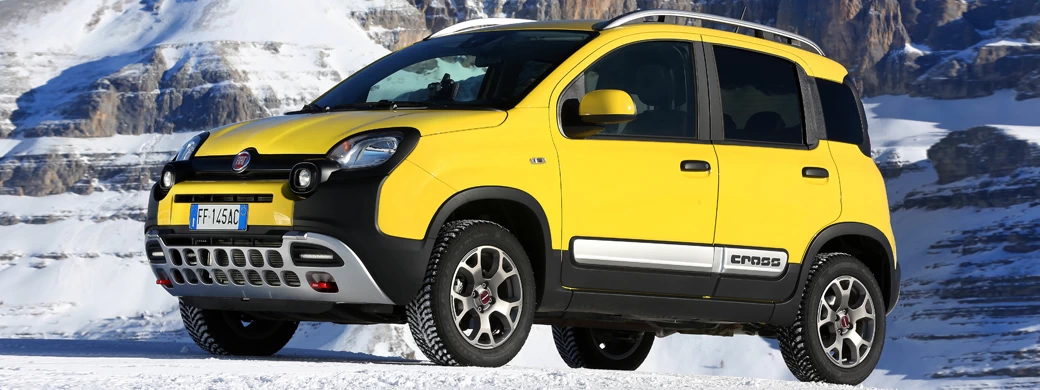   Fiat Panda Cross - 2018 - Car wallpapers