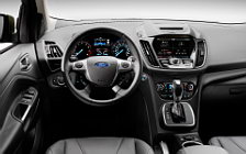   Ford Escape Titanium - 2013
