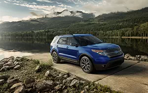   Ford Explorer XLT - 2014