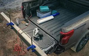   Ford F-150 Lightning Pro - 2021