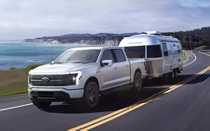   Ford F-150 Lightning - 2021
