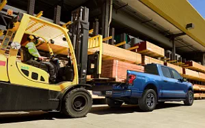   Ford F-150 Lightning - 2021
