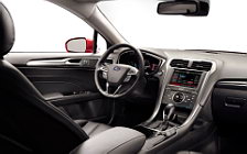   Ford Fusion Titanium - 2013