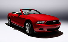   Ford Mustang Convertible - 2010